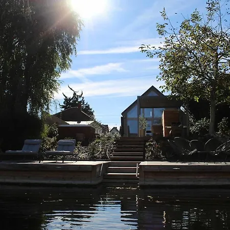 Luxus Vendeghaz A Szigetkoez Sziveben * Dunasziget