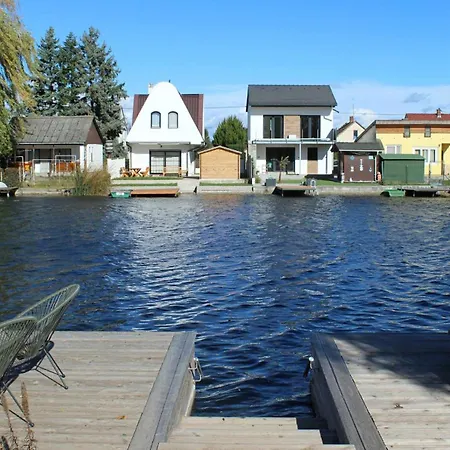 Luxus A Szigetköz Szívében Dunasziget