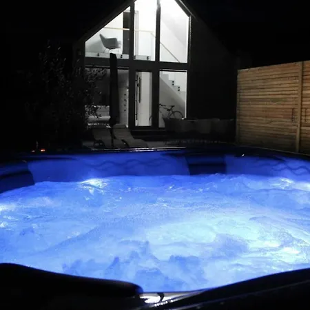 Luxus A Szigetköz Szívében Casa de Férias Dunasziget