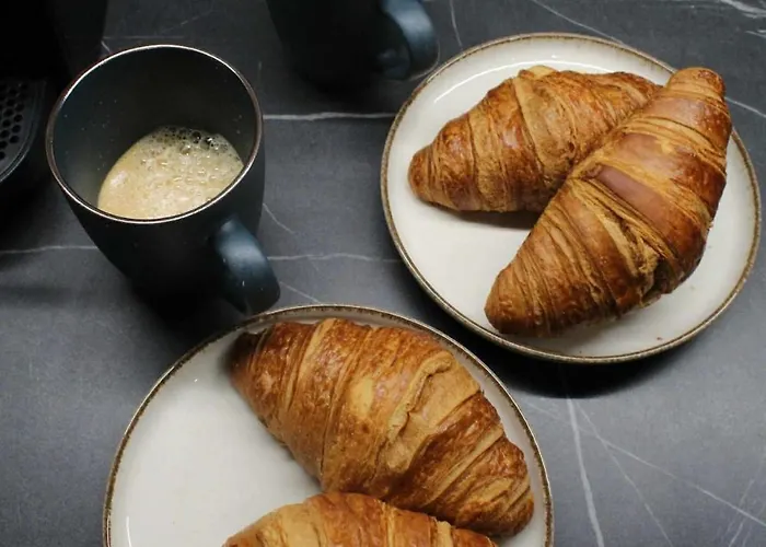 Luxus Vendeghaz A Szigetkoez Sziveben Case de vacanță