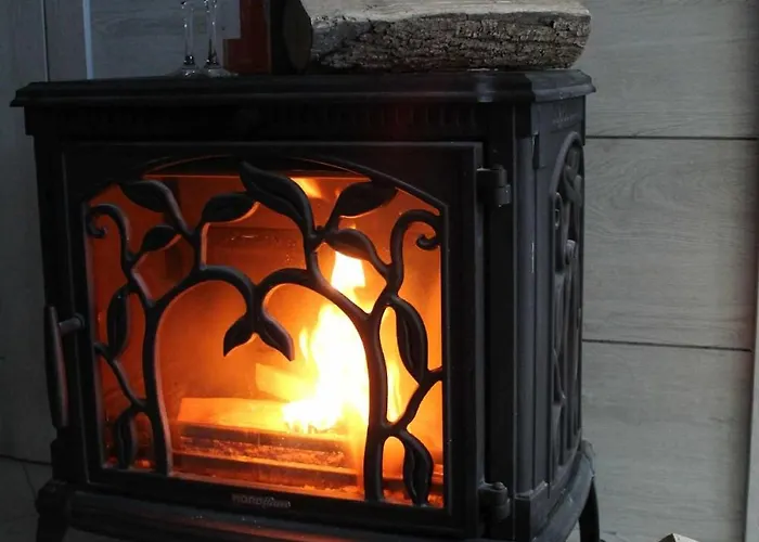 Case de vacanță Luxus Vendeghaz A Szigetkoez Sziveben