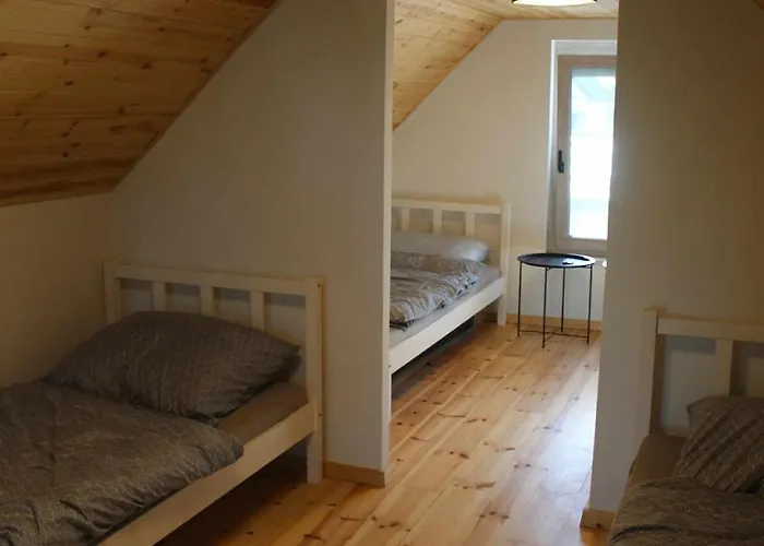 Case de vacanță Luxus Vendeghaz A Szigetkoez Sziveben