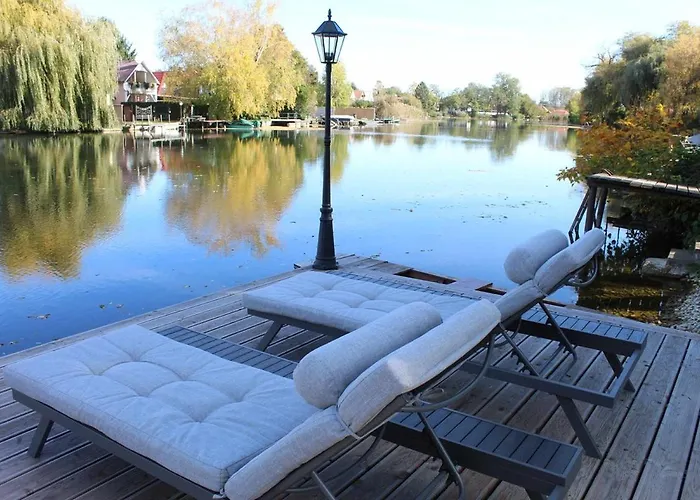 Luxus Vendeghaz A Szigetkoez Sziveben * Dunasziget