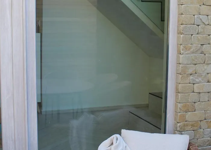 Luxus Vendeghaz A Szigetkoez Sziveben Case de vacanță *